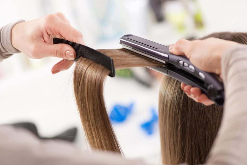 10 Best Flat Irons for Silk Press (2024 Reviews)