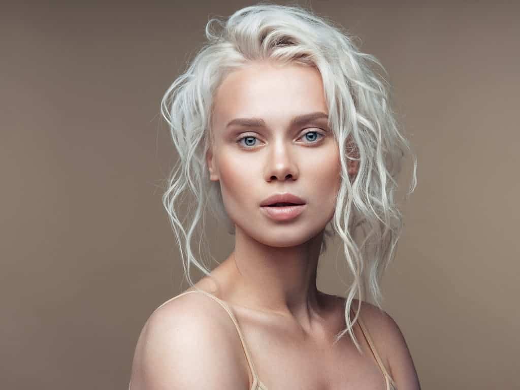how to get white hair
