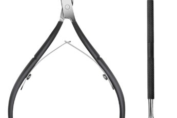 how to trim cuticles without damaging skin