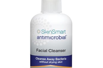 Choosing Hydrosols for Acne-Prone Skin